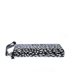 Pre Owned محفظة سمارت فون مايكل كورس جلد نقشة الفهد بحمالة معصم