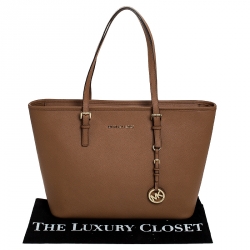 Pre Owned Michael Kors Brown Leather Medium Jet Set Travel Tote