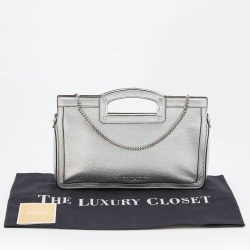 مملوكة مسبقًا Michael Kors Silver Leather Berkley Chain Clutch