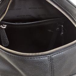 مملوكة مسبقًا Michael Kors Black Leather Medium Reazip Backpack