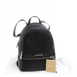 مملوكة مسبقًا Michael Kors Black Leather Medium Reazip Backpack
