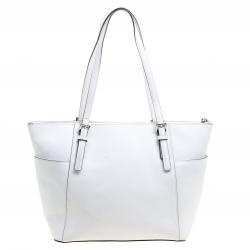 مملوكة مسبقًا Michael Kors White Saffiano Leather Top Zip Jet Set Tote