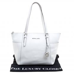مملوكة مسبقًا Michael Kors White Saffiano Leather Top Zip Jet Set Tote