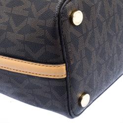 Pre Owned Michael Kors Brown Coated Canvas Medium Greenwich Bucket Bag