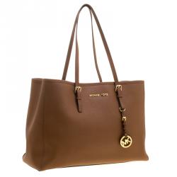 مملوكة مسبقًا حقيبة يد مايكل كورس جلد بنية