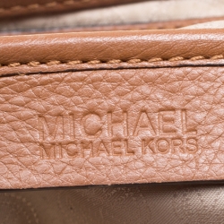 مملوكة مسبقًا Michael Kors Brown Leather Berkley Shoulder Bag