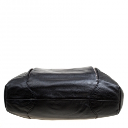 Pre Owned  Michael Kors Black Leather Twisted Handle Hobo