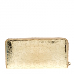 مملوكة مسبقًا Michael Kors Gold Patent Leather Jet Set Zip Around Wallet
