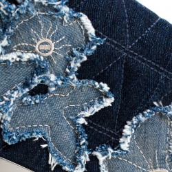 مملوكة مسبقًا حقيبة كتف مايكل كورس سلوان دنيم زهور زرقاء 