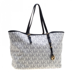 Pre Owned Michael Kors White/Blue Signature Coated Canvas Jet Set Tote
