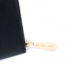 Pre Owned محفظة مايكل كورس سحاب ملتف جلد سوداء