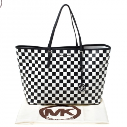 Pre Owned حقيبة يد مايكل كورس جيت سيت جلد سافيانو بيضاء/سوداء