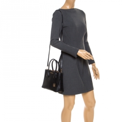 Pre Owned حقيبة يد مايكل كورس Mini Mercer جلد سوداء