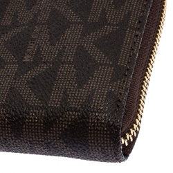 Pre Owned Michael Kors Brown Signature Coated Canvas Zip Around Wallet