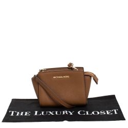 Pre Owned حقيبة كروس مايكل كورس ميني سيلما جلد سافيانو بني