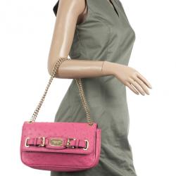 مملوكة مسبقًا Michael Kors Pink Ostrich Embossed Shoulder Flap Bag