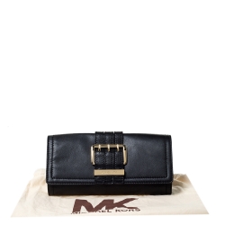 Pre Owned Michael Kors Black Leather Buckle Clutch