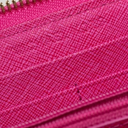 مملوكة مسبقًا Michael Kors Fuchsia Leather Zip Around Wallet