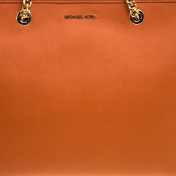 Pre Owned Michael Michael Kors Orange Leather Medium Jet Set Travel Chain Tote