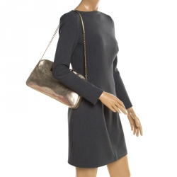 مملوكة مسبقًا MICHAEL Michael Kors Gold Metallic Berkley Clutch