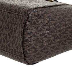 مملوكة مسبقًا Michael Kors Brown Coated Canvas Jet Set Travel Satchel