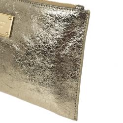 مملوكة مسبقًا MICHAEL Michael Kors Bronze Large Clutch Bag