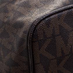 مملوكة مسبقًا Michael Michael Kors Dark Brown Python Embossed Signature Leather Jetset Tote