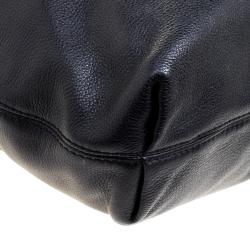 مملوكة مسبقًا حقيبة كتف مايكل كورس جلد أسود