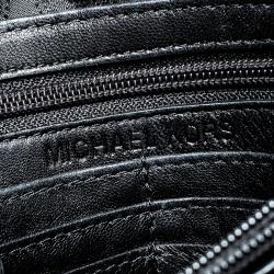 مملوكة مسبقًا حقيبة كتف مايكل كورس قلاب كارين كبيرة جلد مبطنة سوداء