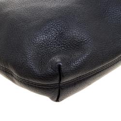 مملوكة مسبقًا Michael Kors Black Leather Shoulder Bag