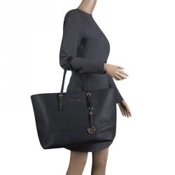 Pre Owned Michael Michael Kors Black Saffiano Leather Jetset Travel Tote
