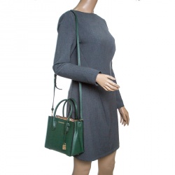 مملوكة مسبقًا Michael Kors Green Leather Mercer Tote