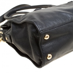 Pre Owned Michael Michael Kors Black Leather Medium Hamilton Top Handle bag