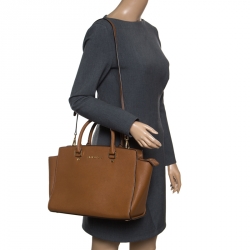 Pre Owned Michael Michael Kors Brown Saffiano Leather Medium Selma Top Handle Bag