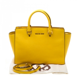 Pre Owned حقيبة مايكل مايكل كورس سلما كبيرة جلد سافيانو صفراء