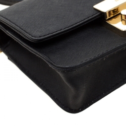 Pre Owned MICHAEL Michael Kors Black Leather Sloan Chain Clutch  