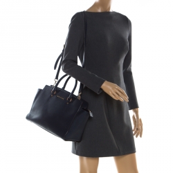 مملوكة مسبقًا حقيبة مايكل مايكل كورس سلما كبيرة جلد سافيانو كحلية