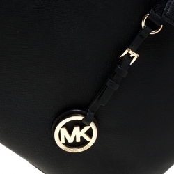 مملوكة مسبقًا حقيبة يد مايكل مايكل كورس ترافل جت ست جلد سافيانو سوداء