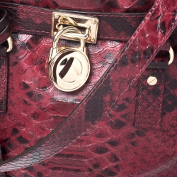 Pre Owned حقيبة يد مايكل مايكل كورس Hamilton جلد نقش ثعبان سوداء/ حمراء