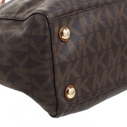 Pre Owned MICHAEL Michael Kors Brown Signature Coated Canvas Large Cynthia Tote