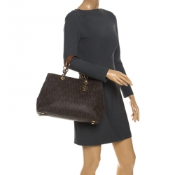 Pre Owned MICHAEL Michael Kors Brown Signature Coated Canvas Large Cynthia Tote