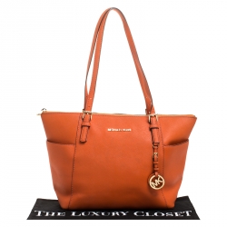 Pre Owned MICHAEL Michael Kors Orange Saffiano Leather Top Zip Jet Set Tote