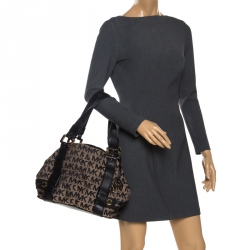 Pre Owned MICHAEL Michael Kors Black/Beige Signature Canvas and Leather Harness Grab Shoulder Bag