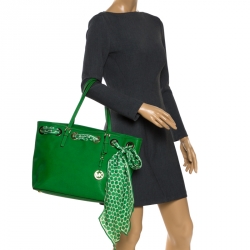 Pre Owned حقيبة يد مايكل مايكل كورس وشاح جت ست كبيرة جلد خضراء