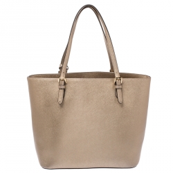 مملوكة مسبقًا حقيبة يد مايكل كورس جيب جت ست جلد ذهبية ميتالك