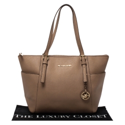 مملوكة مسبقًا حقيبة يد مايكل مايكل كورس جت ست سحاب علوي جلد بيج