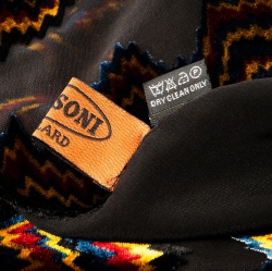 Pre Owned وشاح ميزوني برناوت بنقوش شيفرون قطيفة أسود