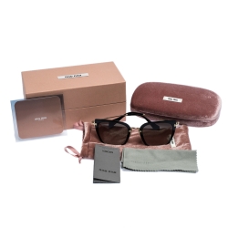 Pre Owned نظارة شمسية ميو ميو راسوار ذهبية وبنية متدرجة / سوداء مربعة