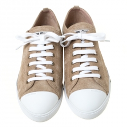 م ملوكة مسبقًا Miu Miu Beige/White Suede Cap Toe Low Top Sneakers Size 38.5