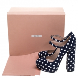 مملوكة مسبقًا حذاء كعب عالي ميو ميو نعل سميك ماري جين كانفاس منقط أزرق مقاس 35.5